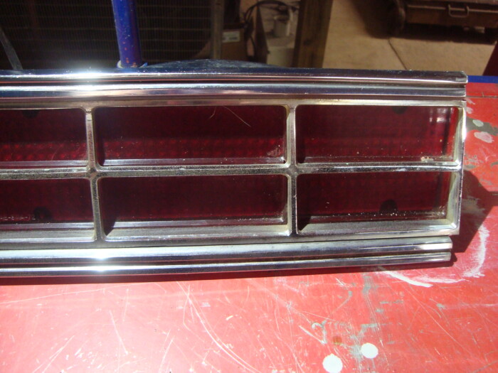 AMC Javelin AMX left 1972 tail light. - Image 3