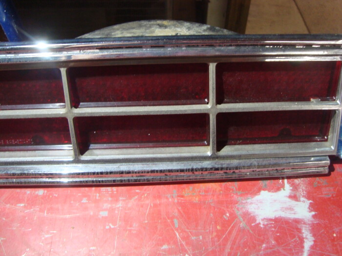 AMC Javelin AMX left 1972 tail light. - Image 3