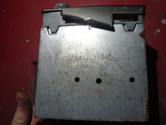 AMC 1967 Ambassador, Marlin, and Rebel radio - Image 7