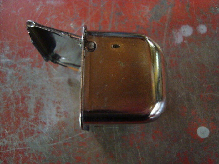 AMC Javelin 1968, 1969, & 1970 console ash tray. - Image 4