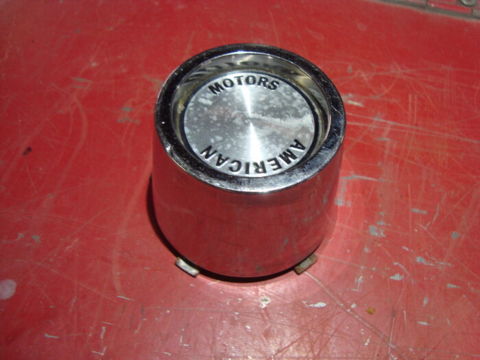 AMC AMX Javelin & others 5 spoke rally wheel center cap, & retainer.