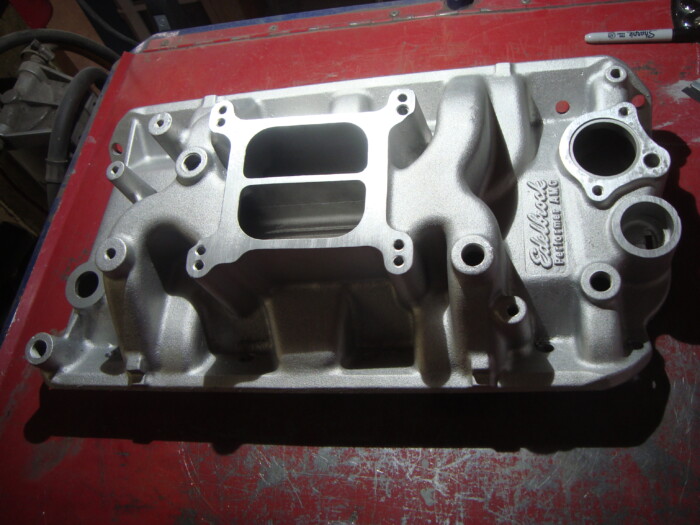AMC AMX Javelin Jeep & others V-8 Edelbrock Performer intake manifold 1970 & up.