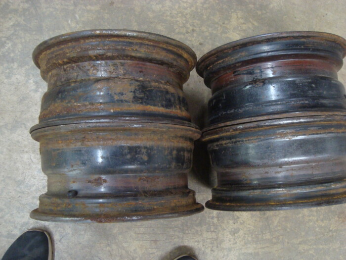 AMC Gremlin Hornet 14" X 6" rally wheels. Set of 4. - Image 3